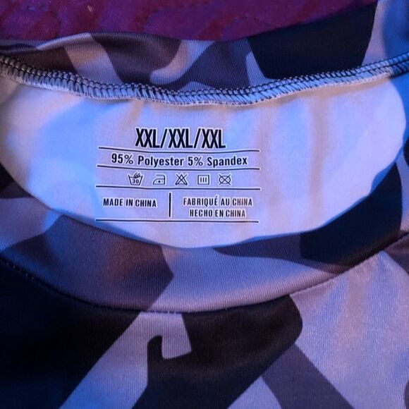 New Long sleeve Batman compression shirt - Picture 2 of 3